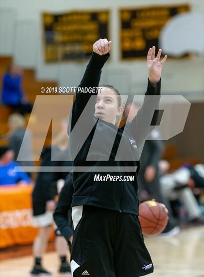 Thumbnail 3 in Madison vs. Foothills Christian (CIF SDS D4 Championship) photogallery.