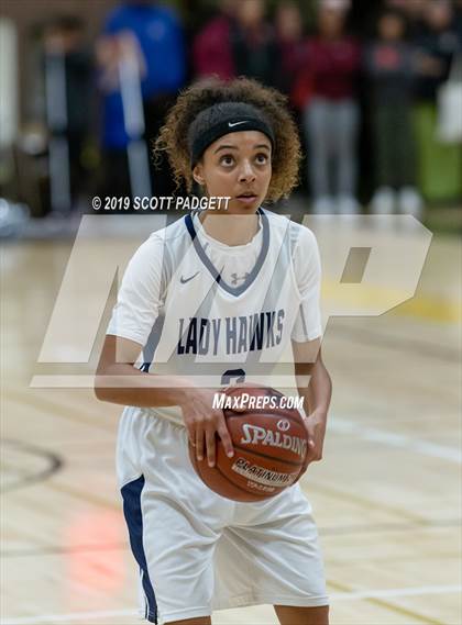 Thumbnail 3 in Madison vs. Foothills Christian (CIF SDS D4 Championship) photogallery.