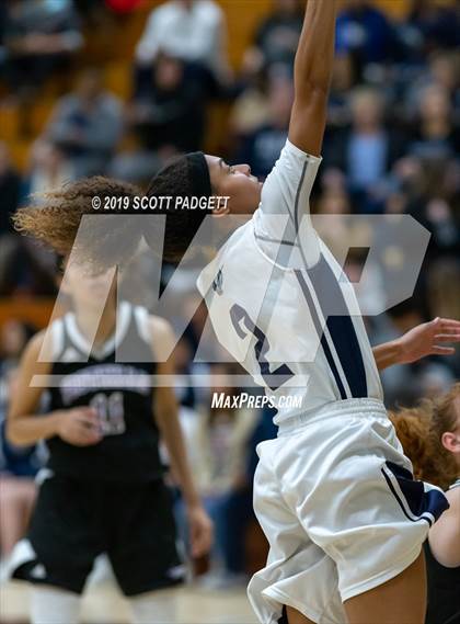 Thumbnail 3 in Madison vs. Foothills Christian (CIF SDS D4 Championship) photogallery.