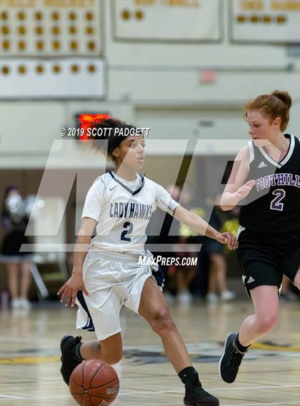 Thumbnail 2 in Madison vs. Foothills Christian (CIF SDS D4 Championship) photogallery.