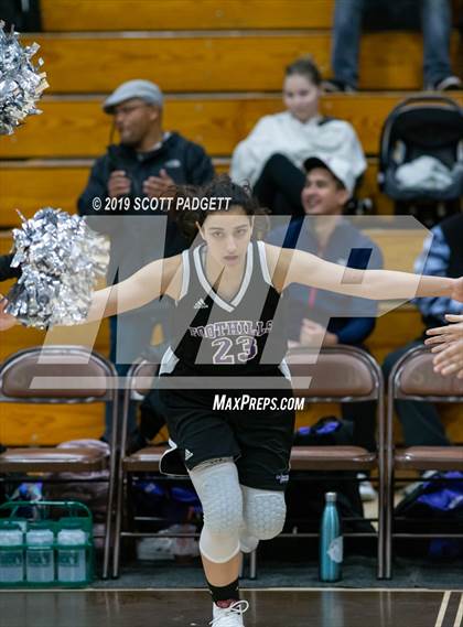 Thumbnail 2 in Madison vs. Foothills Christian (CIF SDS D4 Championship) photogallery.