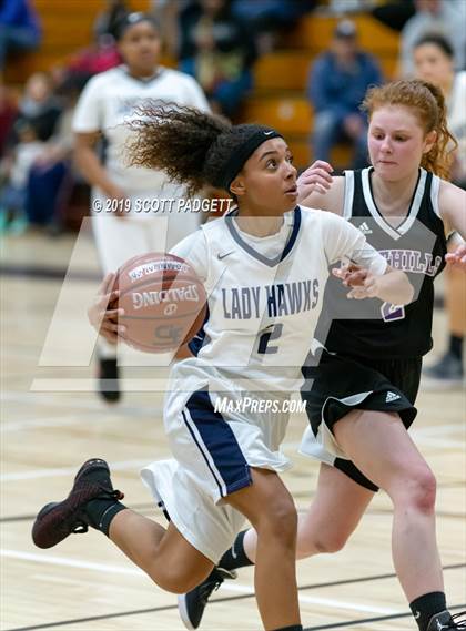 Thumbnail 1 in Madison vs. Foothills Christian (CIF SDS D4 Championship) photogallery.