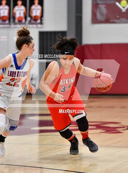 Thumbnail 3 in Two Rivers vs. Atkins  (AAA 3A Regional Playoff) photogallery.
