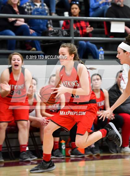 Thumbnail 3 in Two Rivers vs. Atkins  (AAA 3A Regional Playoff) photogallery.
