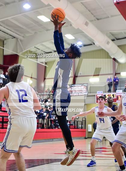 Thumbnail 1 in South Side vs. Maumelle Charter (AAA 2A Regional Playoff) photogallery.