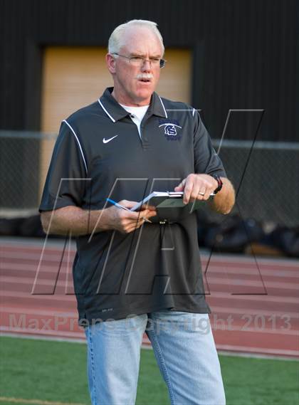 Thumbnail 3 in Saugus @ Calabasas photogallery.