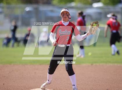 Thumbnail 1 in Manti vs. Grantsville (UHSAA 3A Quarterfinal) photogallery.