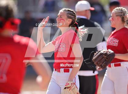 Thumbnail 1 in Manti vs. Grantsville (UHSAA 3A Quarterfinal) photogallery.