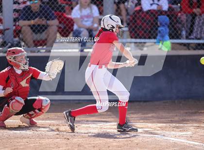 Thumbnail 1 in Manti vs. Grantsville (UHSAA 3A Quarterfinal) photogallery.