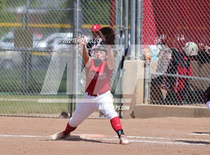Thumbnail 3 in Manti vs. Grantsville (UHSAA 3A Quarterfinal) photogallery.