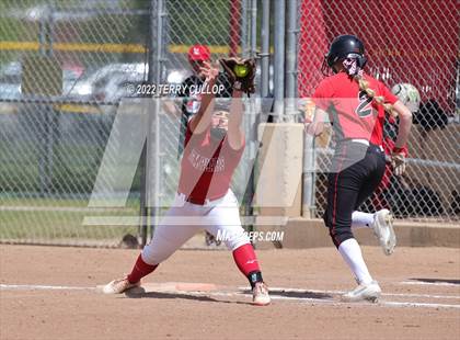 Thumbnail 1 in Manti vs. Grantsville (UHSAA 3A Quarterfinal) photogallery.