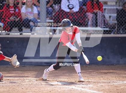 Thumbnail 1 in Manti vs. Grantsville (UHSAA 3A Quarterfinal) photogallery.