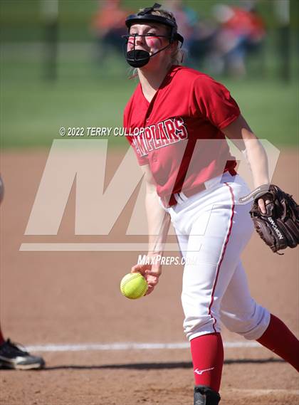 Thumbnail 2 in Manti vs. Grantsville (UHSAA 3A Quarterfinal) photogallery.