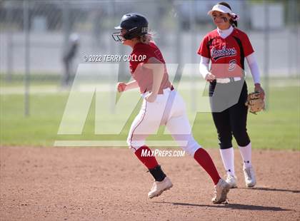 Thumbnail 2 in Manti vs. Grantsville (UHSAA 3A Quarterfinal) photogallery.
