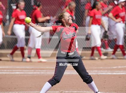 Thumbnail 3 in Manti vs. Grantsville (UHSAA 3A Quarterfinal) photogallery.