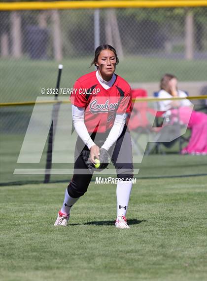 Thumbnail 2 in Manti vs. Grantsville (UHSAA 3A Quarterfinal) photogallery.