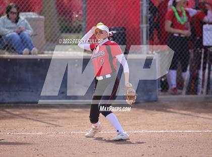 Thumbnail 3 in Manti vs. Grantsville (UHSAA 3A Quarterfinal) photogallery.