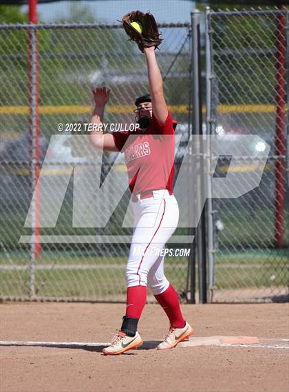 Thumbnail 2 in Manti vs. Grantsville (UHSAA 3A Quarterfinal) photogallery.