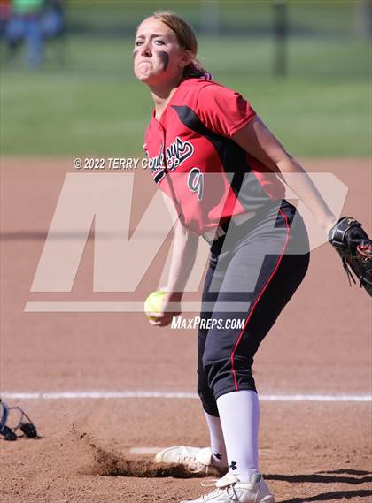 Thumbnail 1 in Manti vs. Grantsville (UHSAA 3A Quarterfinal) photogallery.