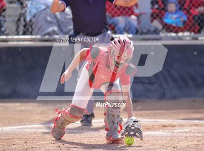 Thumbnail 2 in Manti vs. Grantsville (UHSAA 3A Quarterfinal) photogallery.