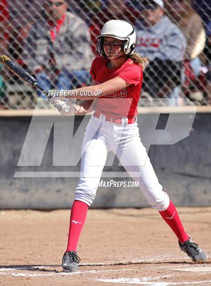 Thumbnail 1 in Manti vs. Grantsville (UHSAA 3A Quarterfinal) photogallery.