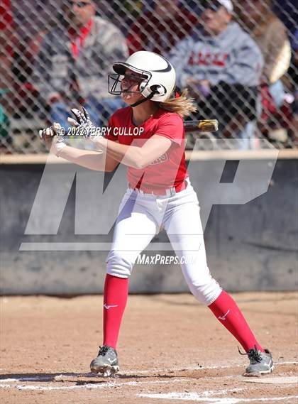 Thumbnail 2 in Manti vs. Grantsville (UHSAA 3A Quarterfinal) photogallery.