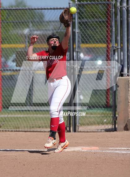 Thumbnail 1 in Manti vs. Grantsville (UHSAA 3A Quarterfinal) photogallery.