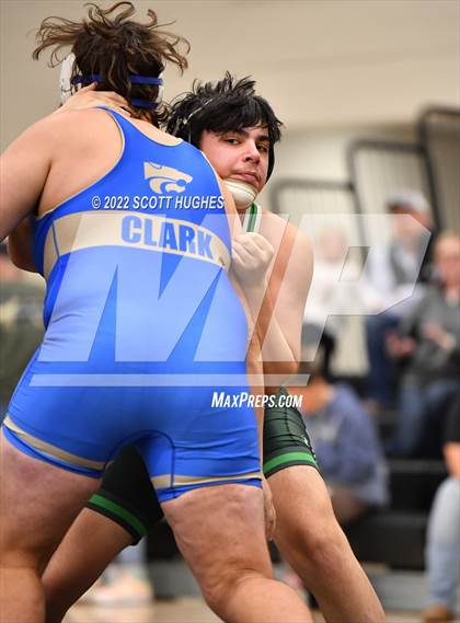 Thumbnail 2 in Wilson Central vs Green Hill (Mount Juliet) photogallery.