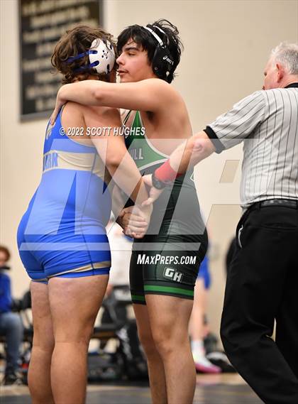Thumbnail 1 in Wilson Central vs Green Hill (Mount Juliet) photogallery.