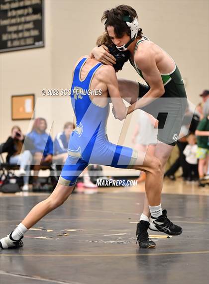 Thumbnail 2 in Wilson Central vs Green Hill (Mount Juliet) photogallery.