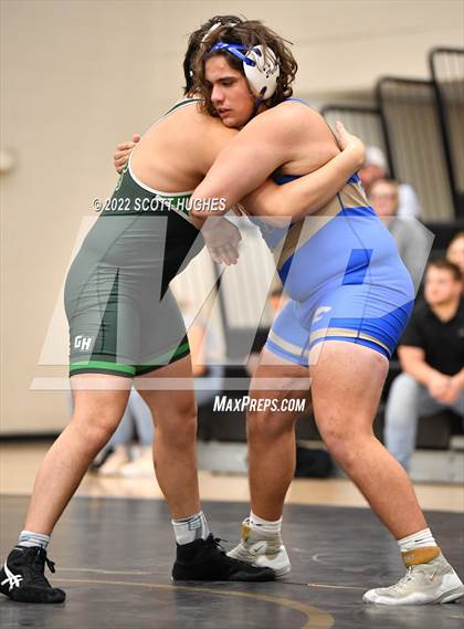 Thumbnail 3 in Wilson Central vs Green Hill (Mount Juliet) photogallery.