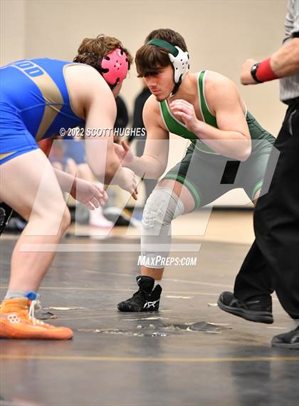 Thumbnail 1 in Wilson Central vs Green Hill (Mount Juliet) photogallery.