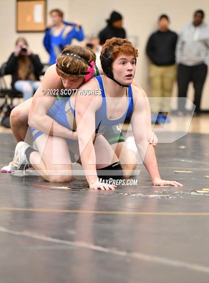 Thumbnail 3 in Wilson Central vs Green Hill (Mount Juliet) photogallery.