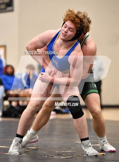 Thumbnail 1 in Wilson Central vs Green Hill (Mount Juliet) photogallery.
