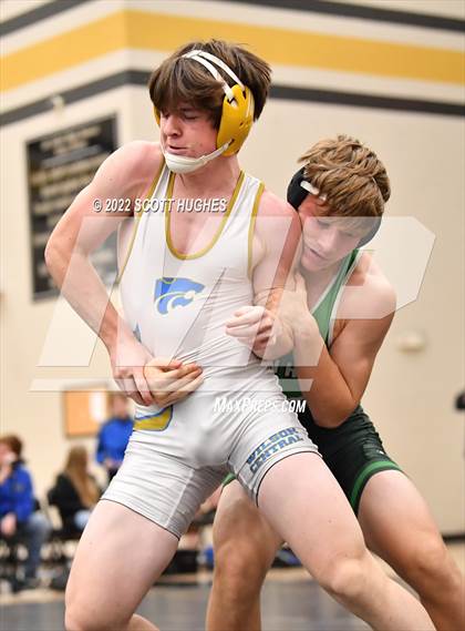 Thumbnail 3 in Wilson Central vs Green Hill (Mount Juliet) photogallery.