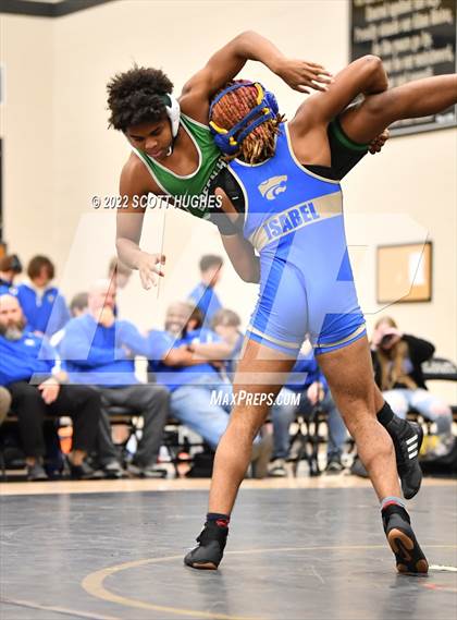 Thumbnail 2 in Wilson Central vs Green Hill (Mount Juliet) photogallery.