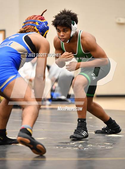 Thumbnail 3 in Wilson Central vs Green Hill (Mount Juliet) photogallery.