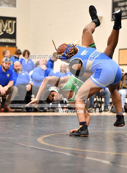 Thumbnail 3 in Wilson Central vs Green Hill (Mount Juliet) photogallery.