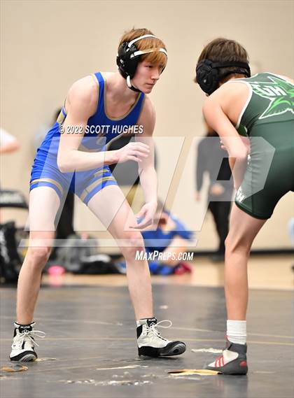 Thumbnail 1 in Wilson Central vs Green Hill (Mount Juliet) photogallery.