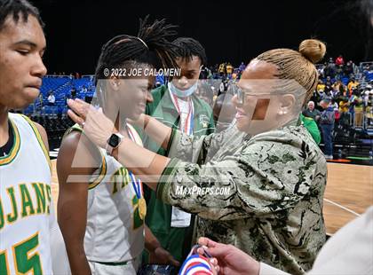 Thumbnail 3 in Cole vs Madison (UIL 3A State Final) photogallery.