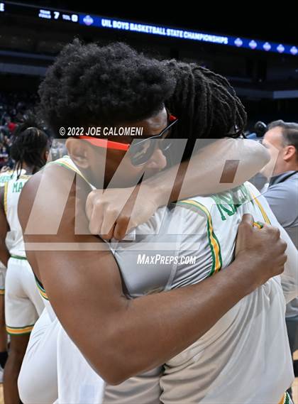 Thumbnail 2 in Cole vs Madison (UIL 3A State Final) photogallery.
