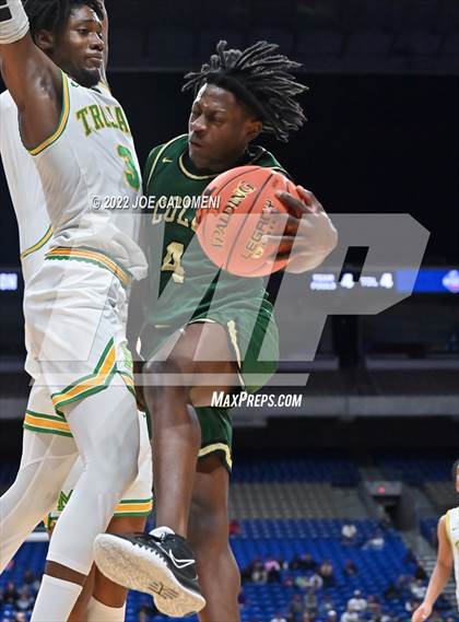 Thumbnail 2 in Cole vs Madison (UIL 3A State Final) photogallery.