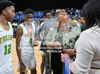 Thumbnail 1 in Cole vs Madison (UIL 3A State Final) photogallery.