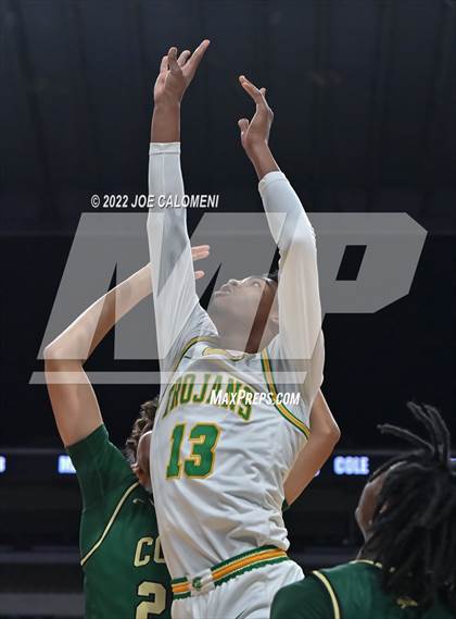 Thumbnail 3 in Cole vs Madison (UIL 3A State Final) photogallery.