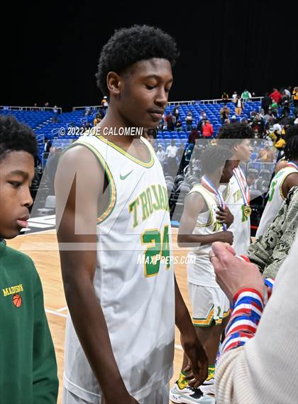 Thumbnail 1 in Cole vs Madison (UIL 3A State Final) photogallery.