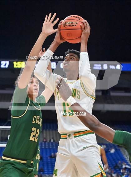 Thumbnail 2 in Cole vs Madison (UIL 3A State Final) photogallery.