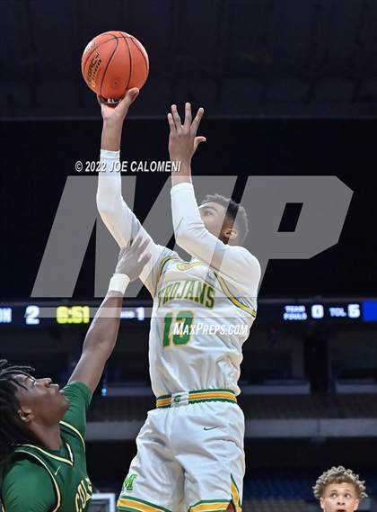 Thumbnail 1 in Cole vs Madison (UIL 3A State Final) photogallery.