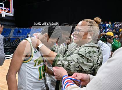 Thumbnail 2 in Cole vs Madison (UIL 3A State Final) photogallery.