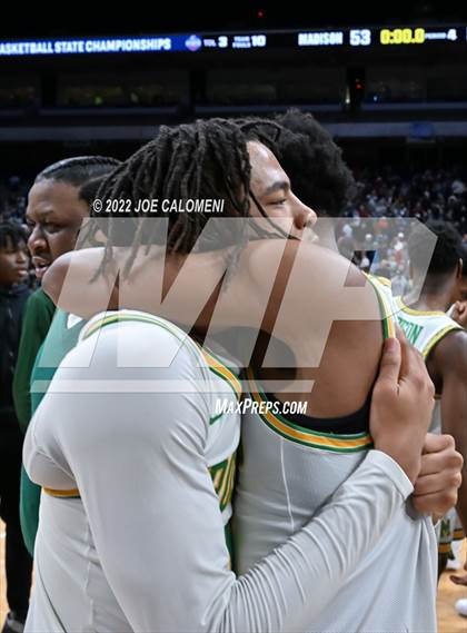 Thumbnail 3 in Cole vs Madison (UIL 3A State Final) photogallery.