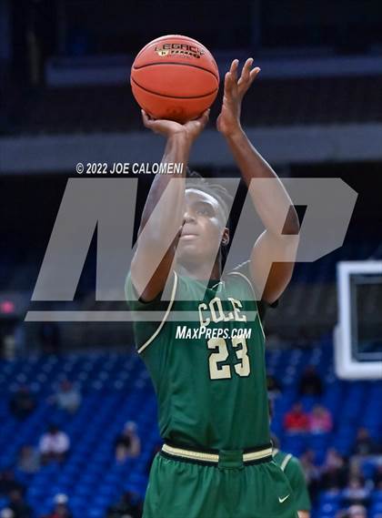 Thumbnail 3 in Cole vs Madison (UIL 3A State Final) photogallery.